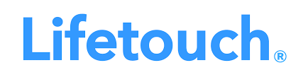 Logotipo de Lifetouch en azul, con texto estilizado y símbolo de marca registrada.