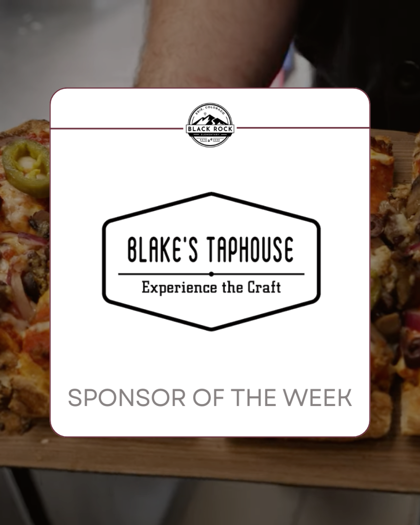Logotipo de Blake's Taphouse, con la indicación «Patrocinador de la semana», sobre un fondo con una pizza y una mano.